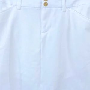 Lilly Pulitzer Size 16 Sybil Luxletic Skort in Resort White!